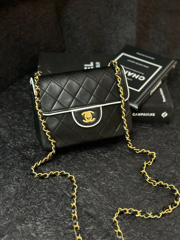 Chanel Vintage Classic Flap Mini Bag Black Leather Shoulder Bag