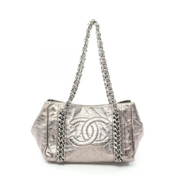 Pre-loved CHANEL Silver Leather Chain Tote Bag with Silver Hardware - Luxury Line Shoulder Bag