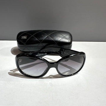 Chanel Preloved Sunglasses Black OS with Original Case