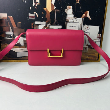 Saint Laurent Lulu Shoulder Bag in Pink Leather - Pre-Loved Designer Handbag (11733714)