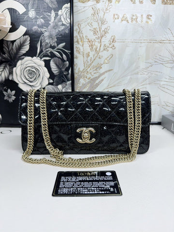 Chanel Classic Flap Bag Black Patent Leather Shoulder Bag