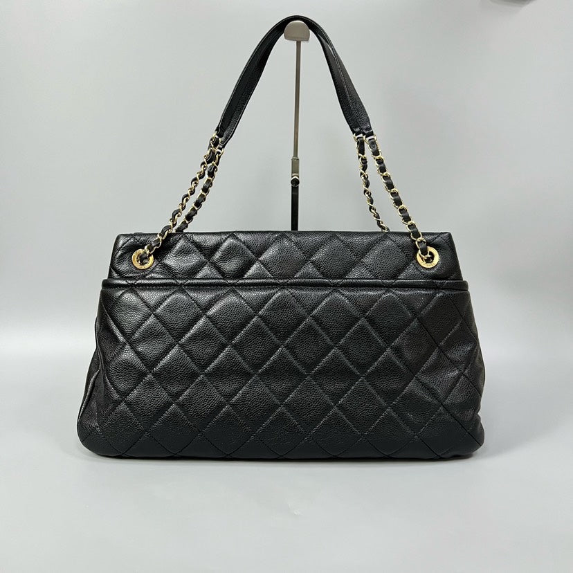 Chanel Quilted Leather Black Tote Bag XJ10922