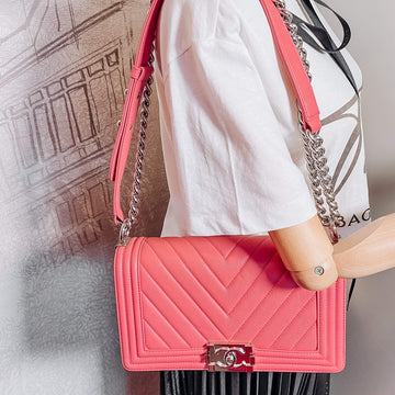 Boy Medium Chevron Calfskin Pink Bag