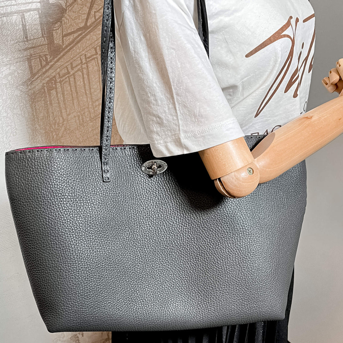 Carla Selleria Leather Grey Tote Bag