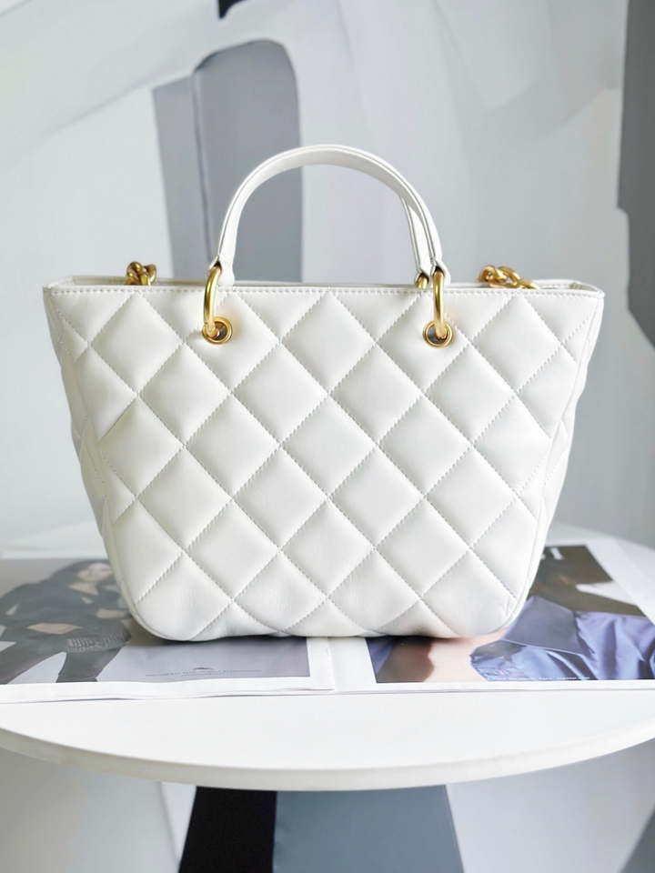 Makersluxe - Lambskin Shopping Tote Bag White