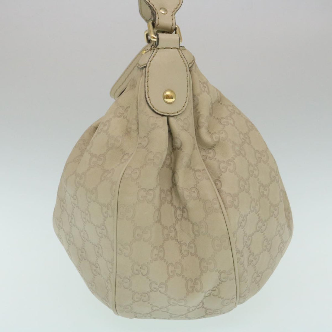 GUCCI Guccissima Shoulder Bag Leather White yk4024