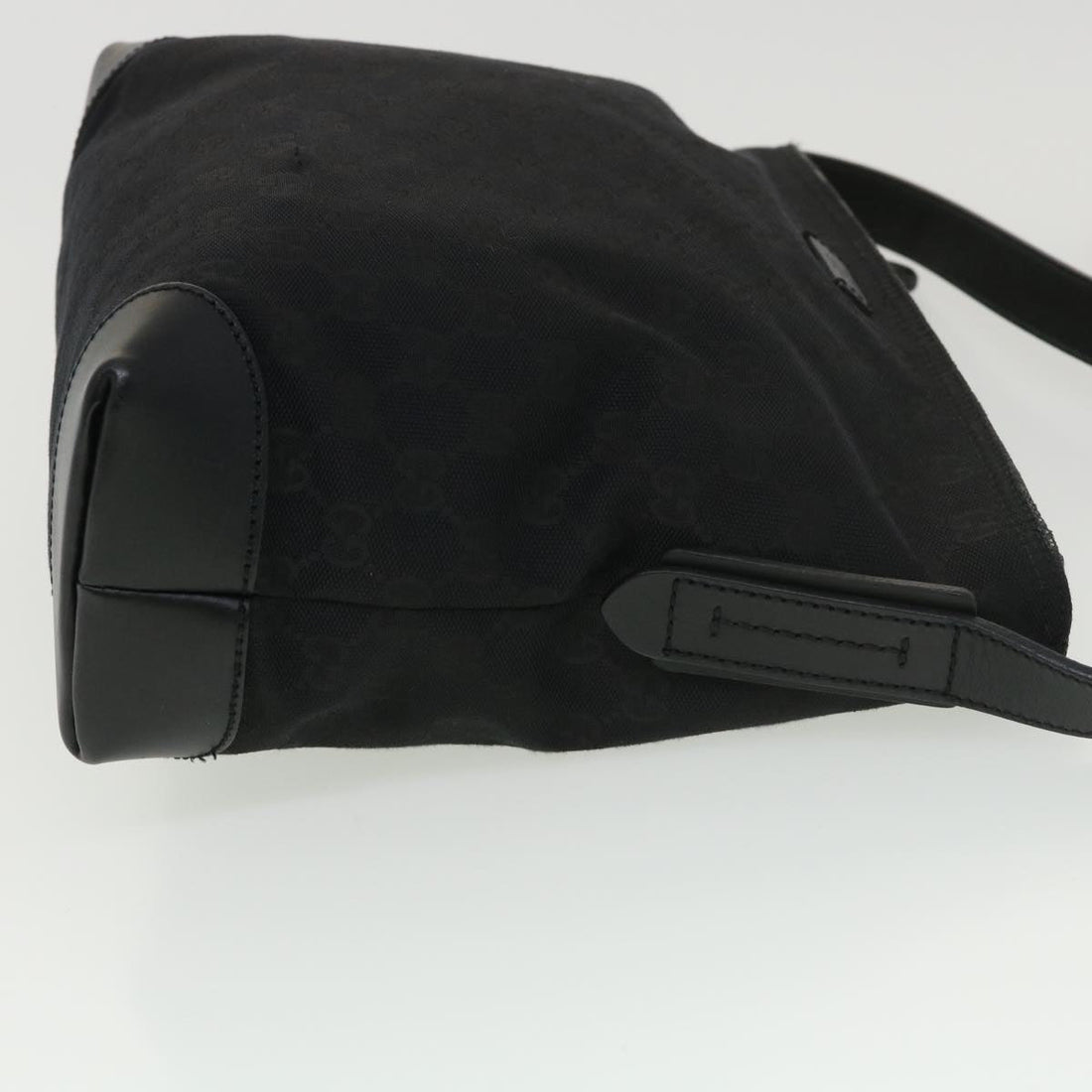 GUCCI GG Canvas Shoulder Bag Black 337598 yk6342